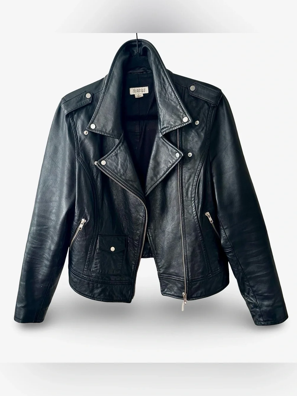 AUTH Vtg 90’s Barneys New York Soft Black Leather Moto Jacket Large Retail $895 - Picture 3 of 8
